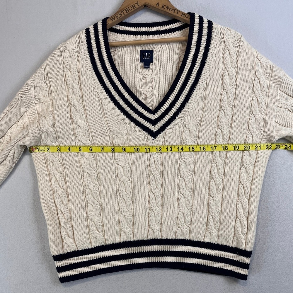 GAP Cream Cable-Knit V-Neck Sweater with Black Trim - Picture 6 of 7